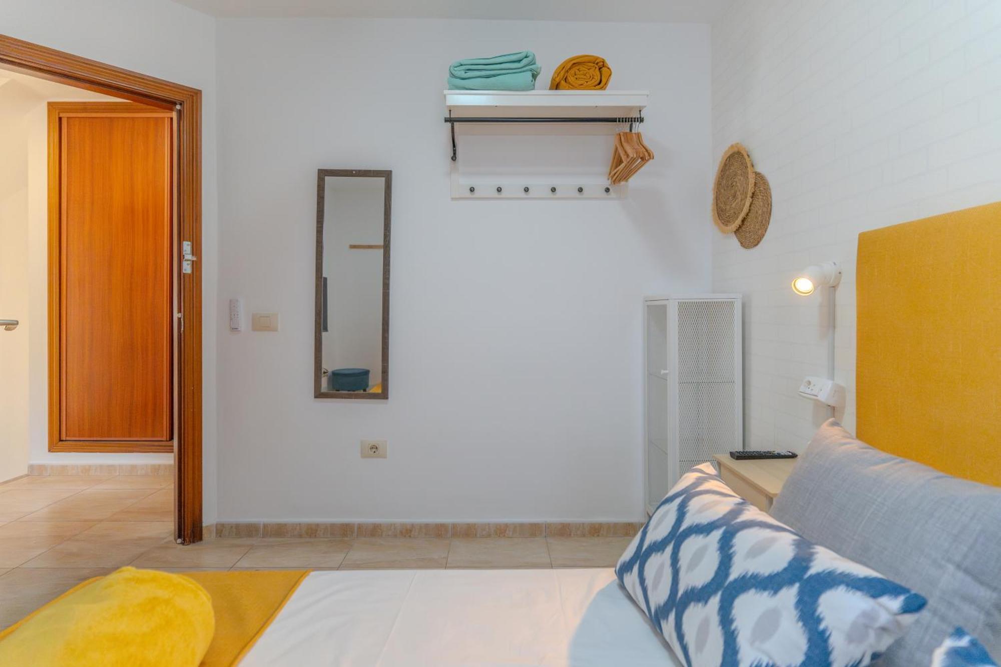 Rooms City San Isidro  Exteriör bild
