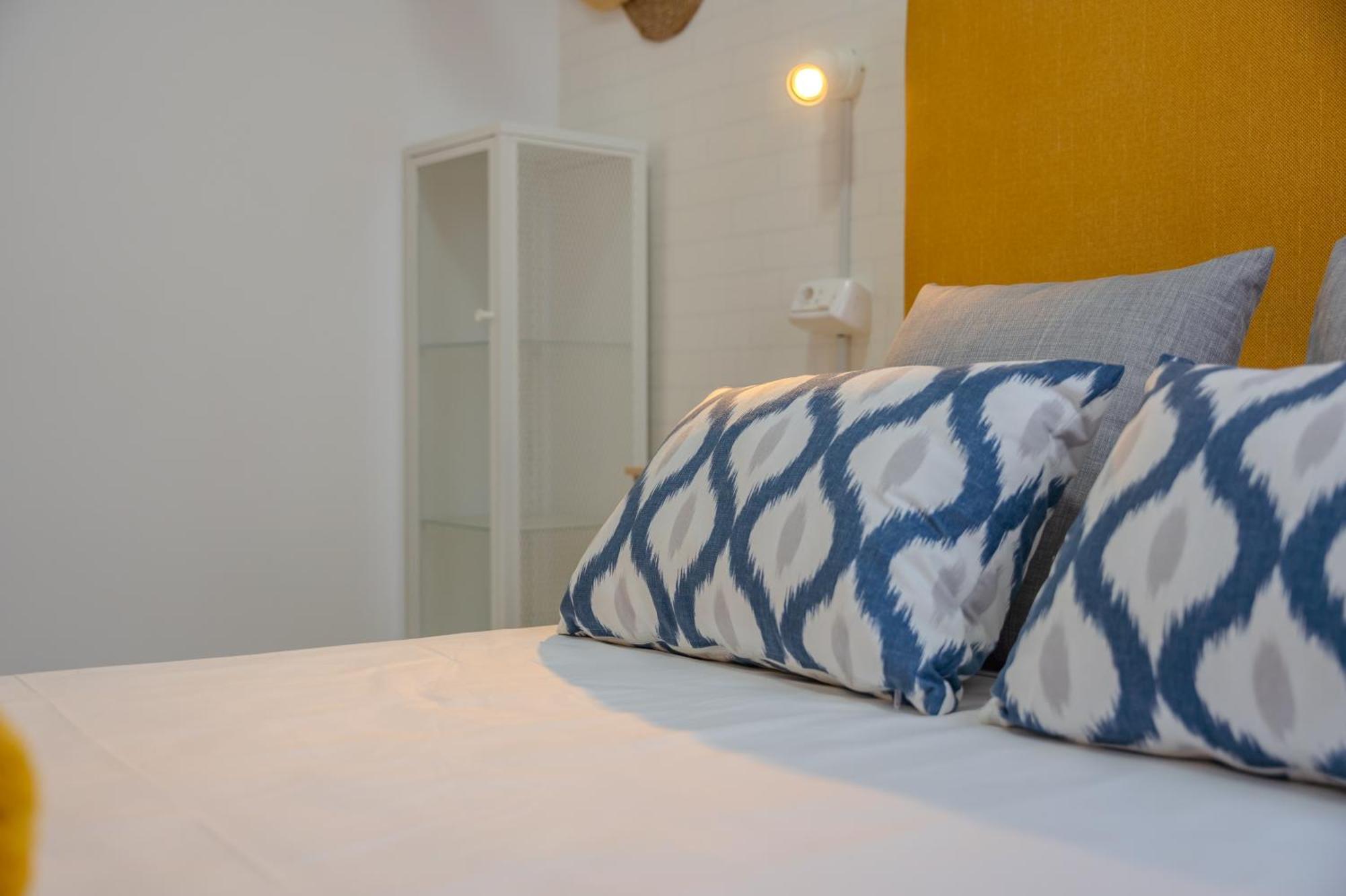 Rooms City San Isidro  Exteriör bild
